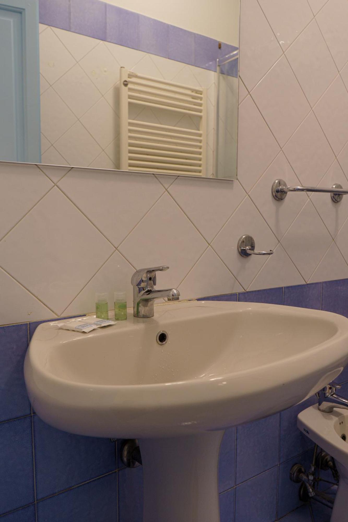 Central 1 Bedroom Apartment In The City Center Firenze Kültér fotó